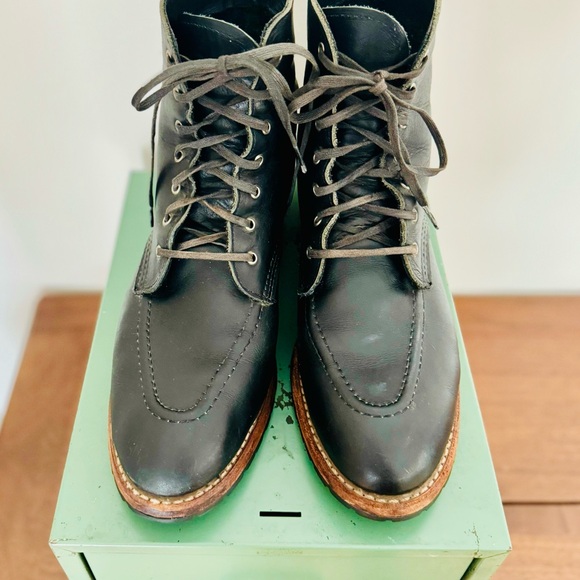 Red Wing Heritage Clara Black Lace Up Boots with Vintage Design and Stacked Heel - Picture 3 of 5